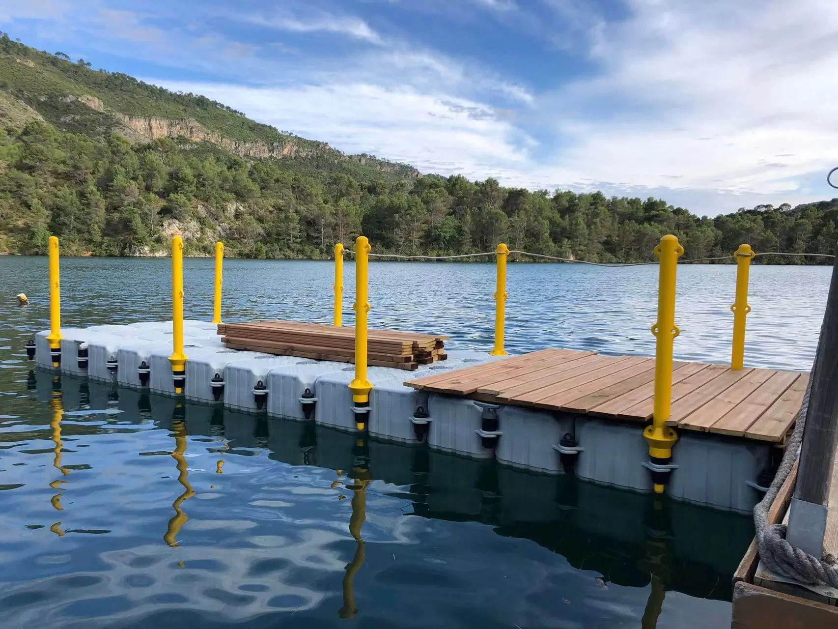 Hot Sell High quality/High cost performance Floating Pontoon Dock with Factory Price