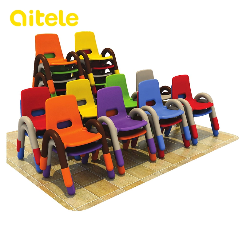 Vendas quente as crianças de plástico Cadeira Escolar (IFP-011)