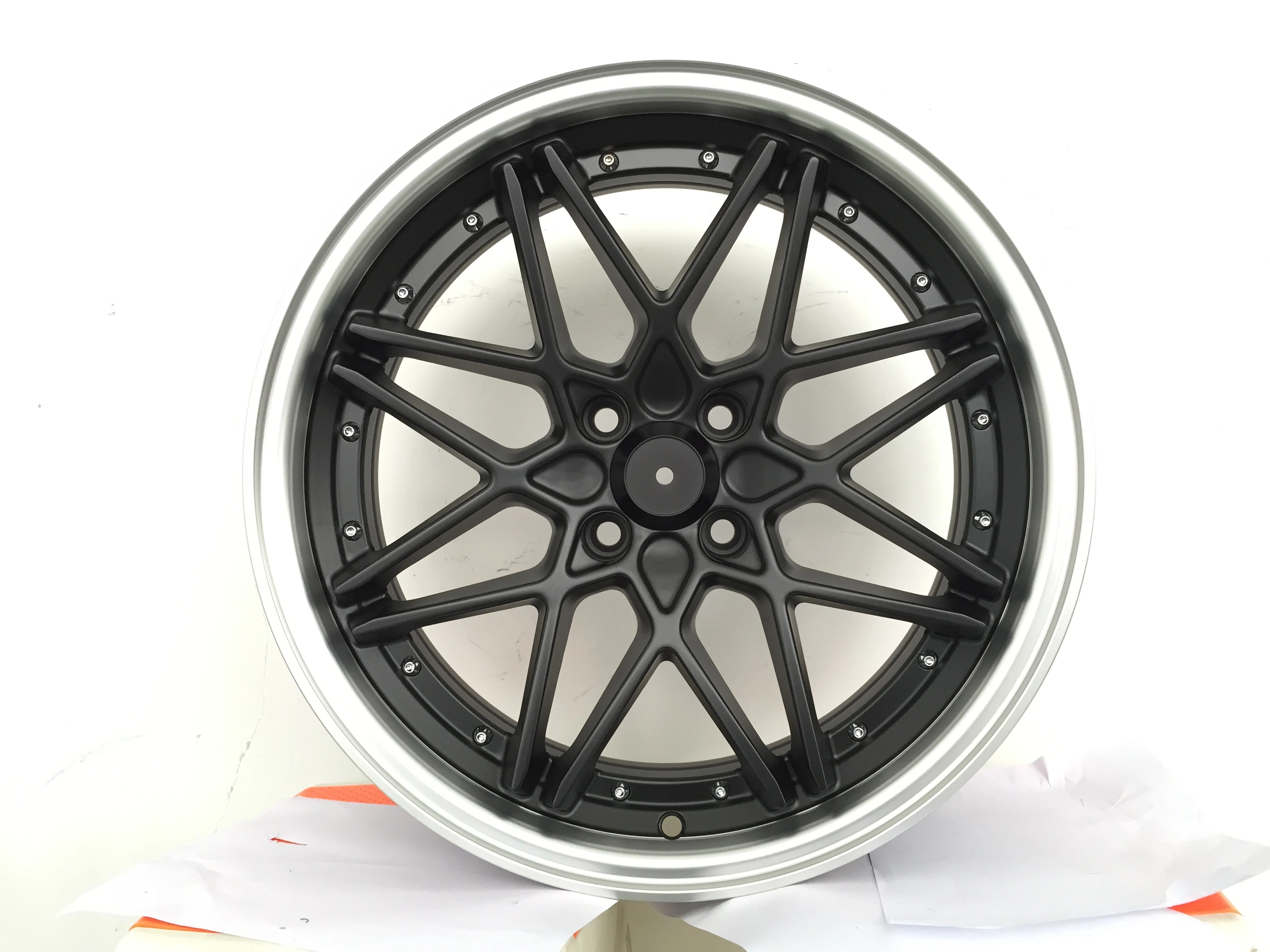 Auto Parts Car Accessories Motorcycle Parts Car Wheels Rims Alloy Wheel Rim