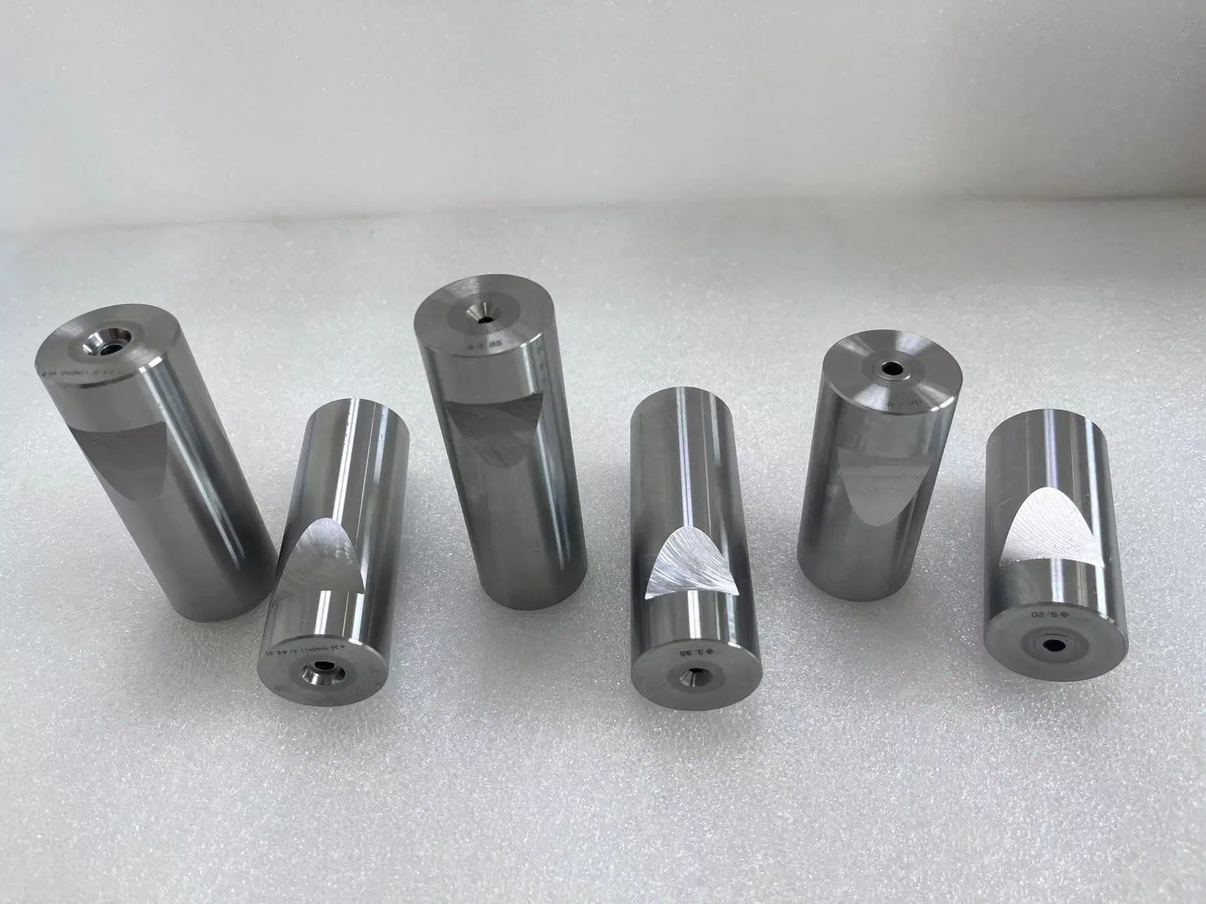 Drywall Screw Molds Hard Alloy Material Die Main Header Cold Heading Die