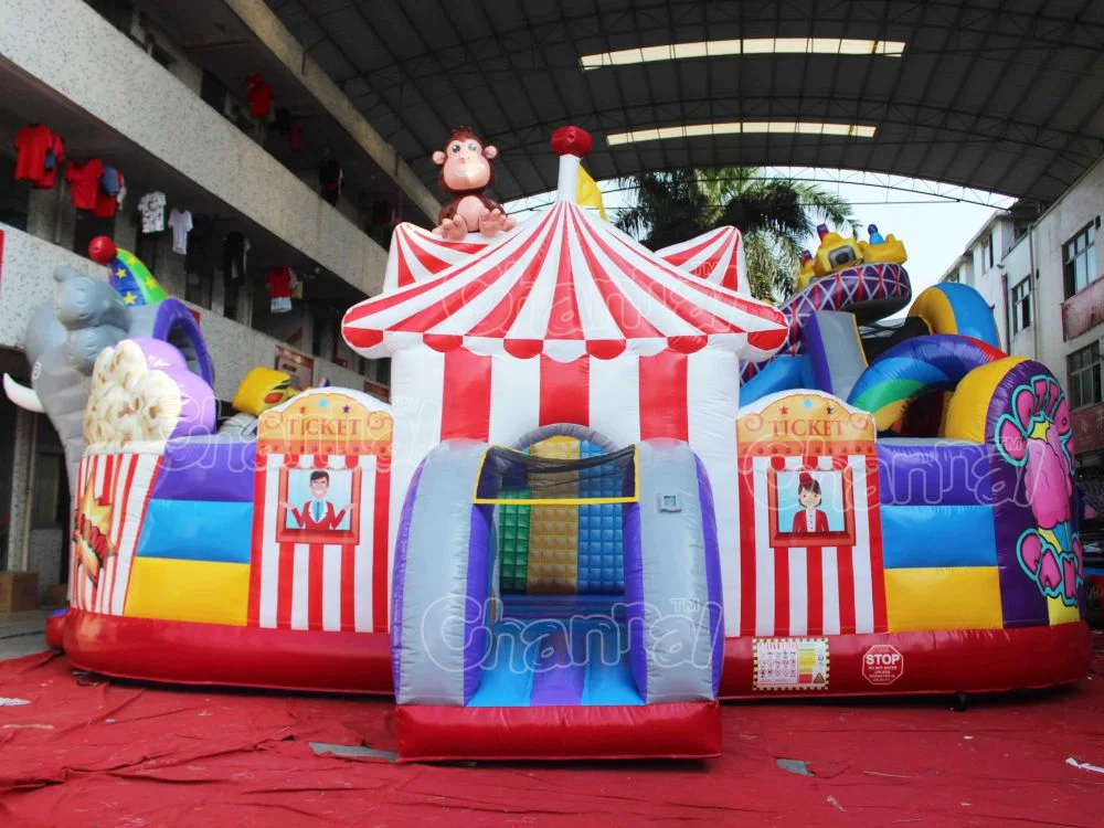 Giant Commercial Outdoor Inflatable Amusement Park Inflatable Playground Chob641L