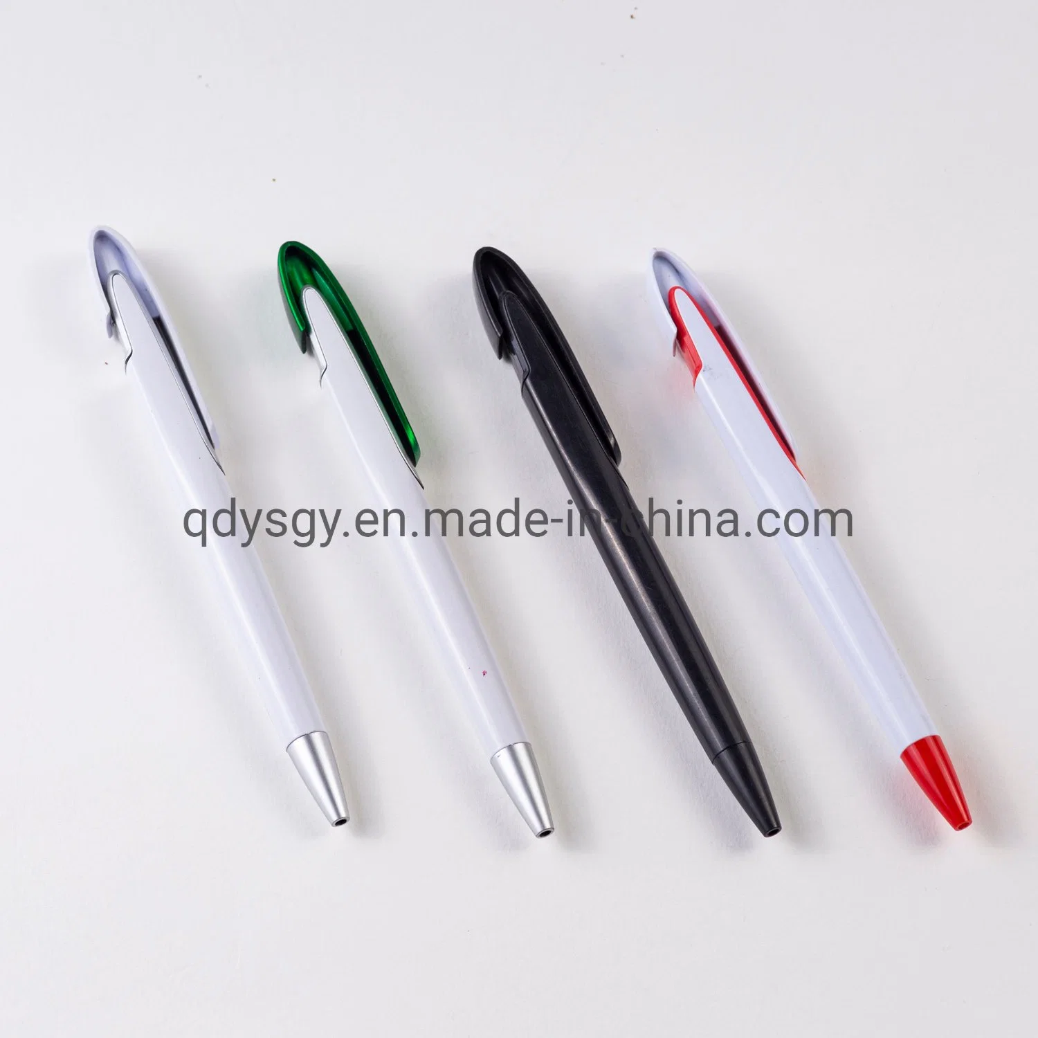 regalo de promoción de diseño de moda de 1,0 mm de diámetro de punta de bolígrafo de plástico