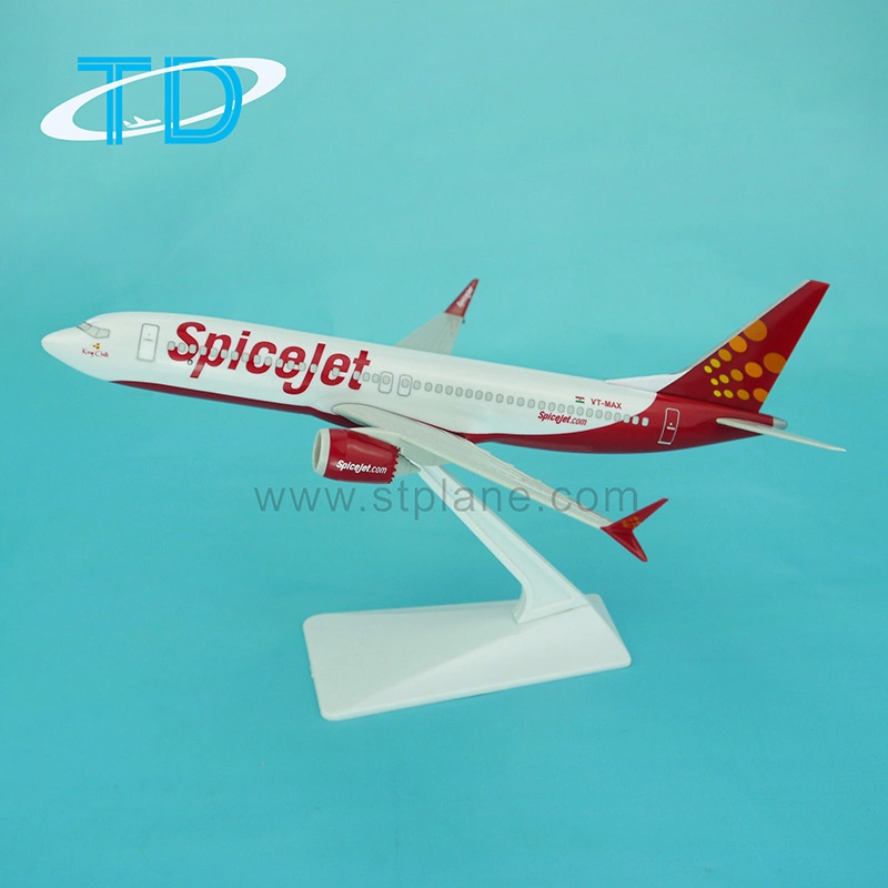 Spicejet B737 Max 8 Scale 1: 200 Model Plane with Engine