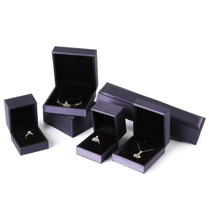 Wholesale/Supplier Custom Logo Leather Jewelry Box Luxury Earring Bracelet Necklace Ring Box Jewelry Packaging Box