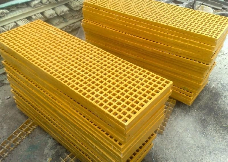 Factory Supply 1.5''*1.5''*1.25'' FRP Molded Grating 48" * 144" Gritted Plastic Floor Sheet for Sale