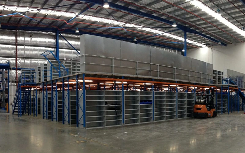 Steel Platform Raised Mezzanine Metal Steel Racks Multi-Tier Bolted Shelving with Staircase & Handrail Bracing for Industrial Warehouse Storage Racks