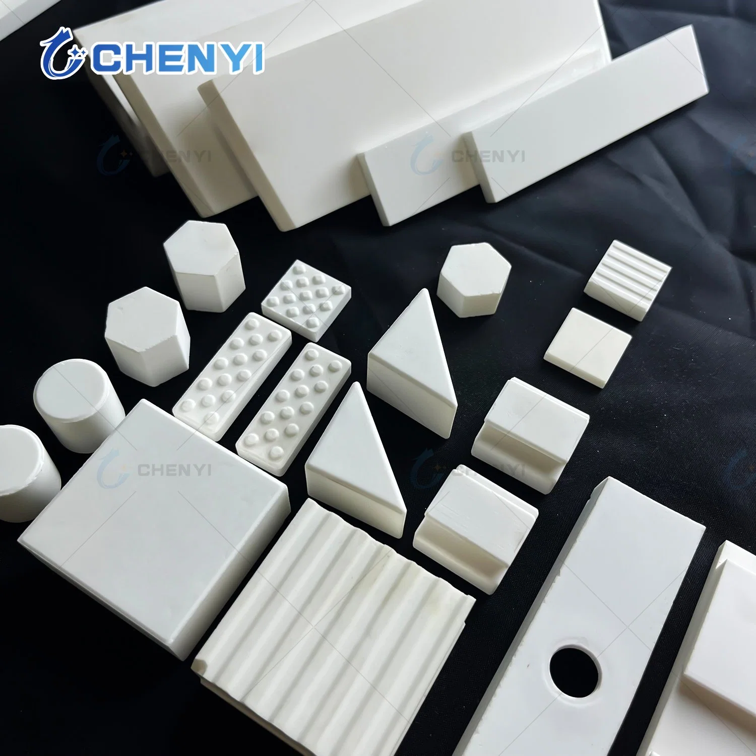 High Hardness Wear Resistant Alumina Ceramic Lining/Hex Tile Mats Ceramic Tiles Bricks