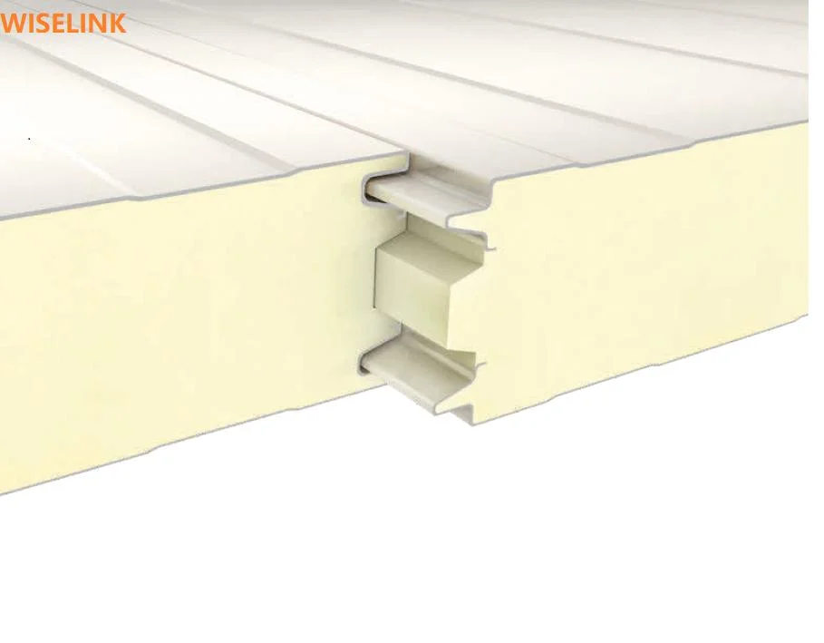 PPGI Acier Surface Standard Micro Doublé Embossé Panneau Sandwich en Polyuréthane Isolé Thermiquement