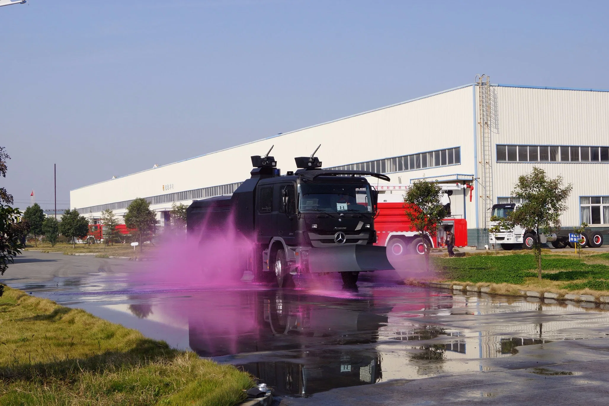 14000L 6X4 Model Turbojet Anti-Riot Water Cannon Vehicle/ 6X6 Model Mercedes-Benz Complete Self-Protection System Customized Turbo Jet Anti-Riot Water Truck