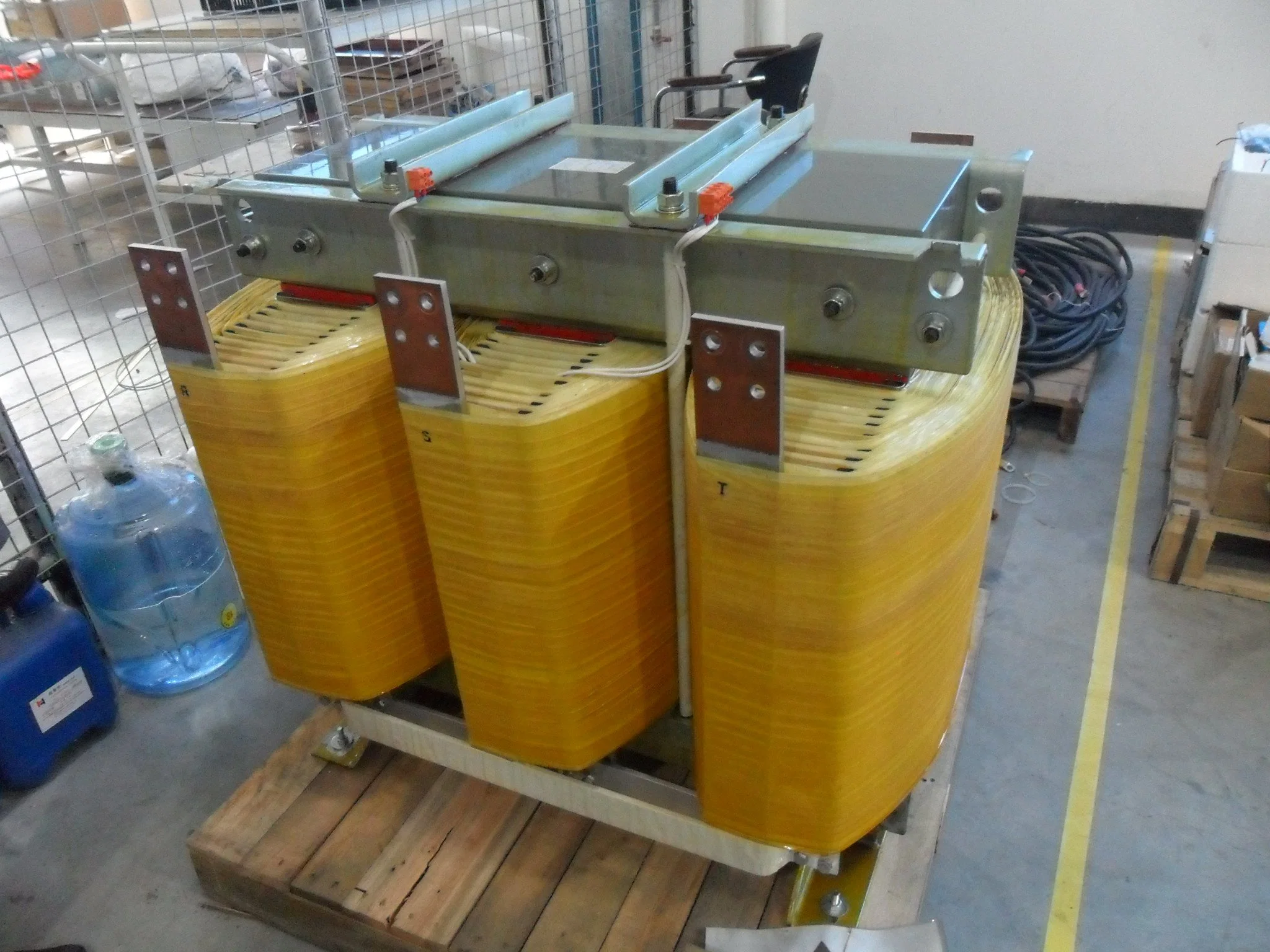 Customized Reactor Cores by Using M4 CRGO Used for Energy Storage Systems