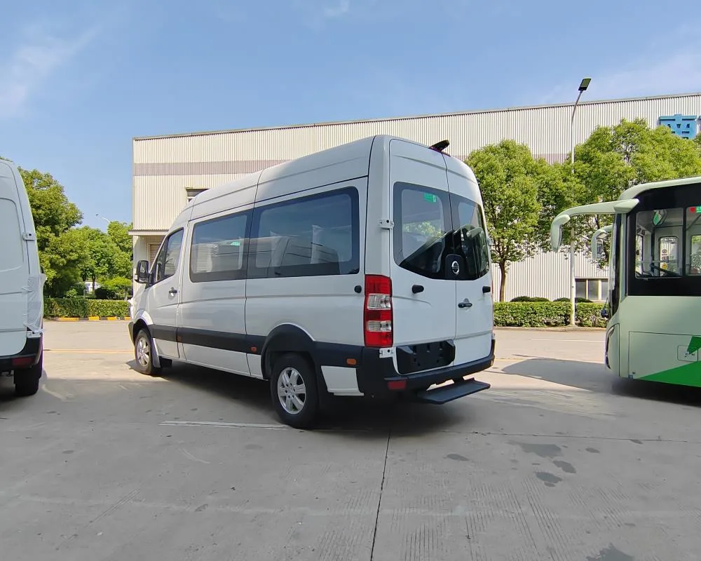 Good Quality Electric Passenger Van Mini City Bus Hot Selling