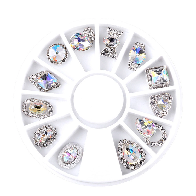 3D Nail Art Zubehör Diamond Zircon große Mixed Design Legierung Kristall Strass 12 Stück Box Set für Nail Art Dekorationen