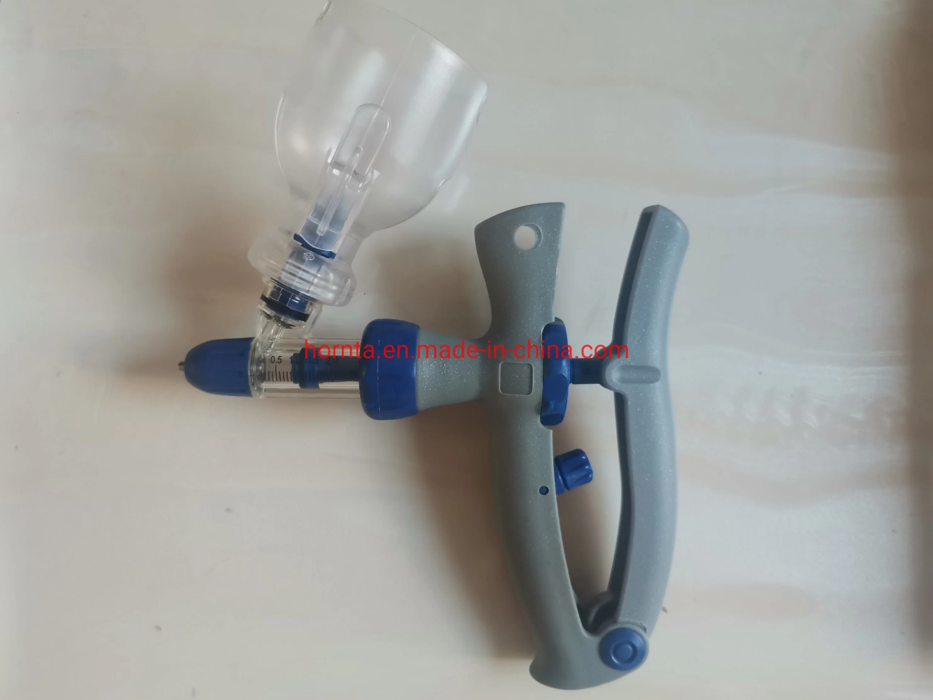 Bottle Inserting Vaccine Continuous Syringe, 1/2/5ml Veterinary Instrument