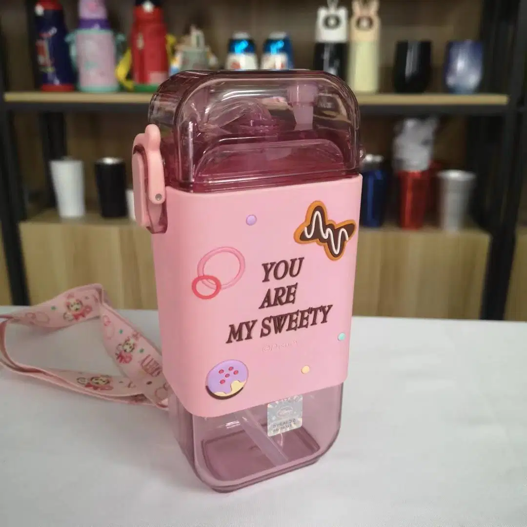 Venta caliente Leak-Proof diseño creativo sin BPA Kids Botella de agua de plástico con la paja