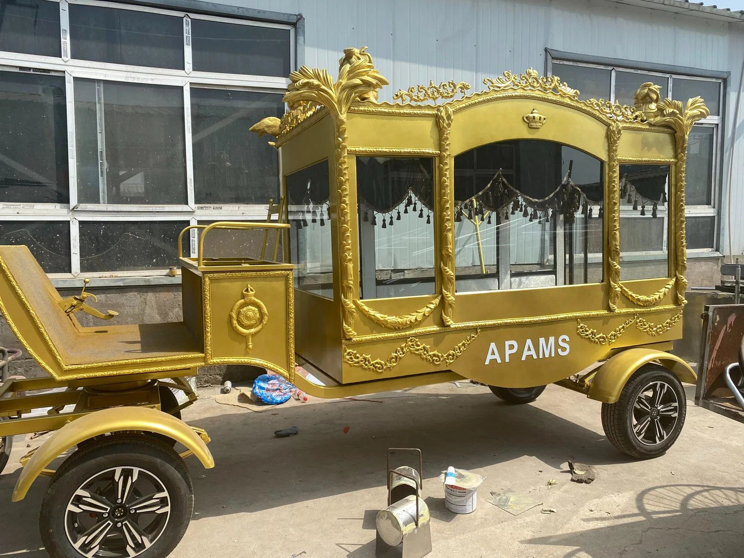 Factory Direct Sale of Golden Horse Hearses, High quality/High cost performance  and Cheap Horse Hearses